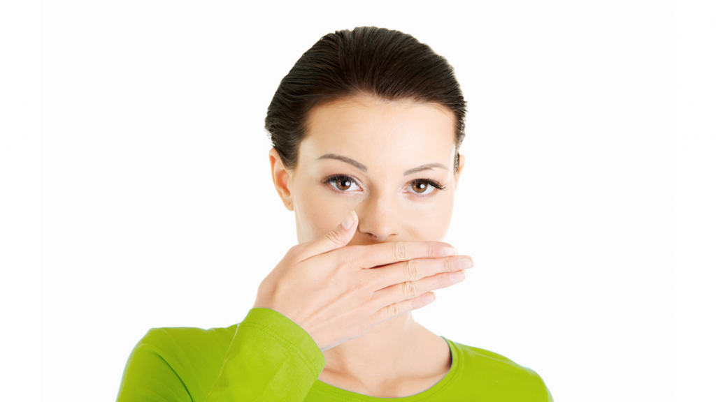 Impianto dentale e installazione dei denti